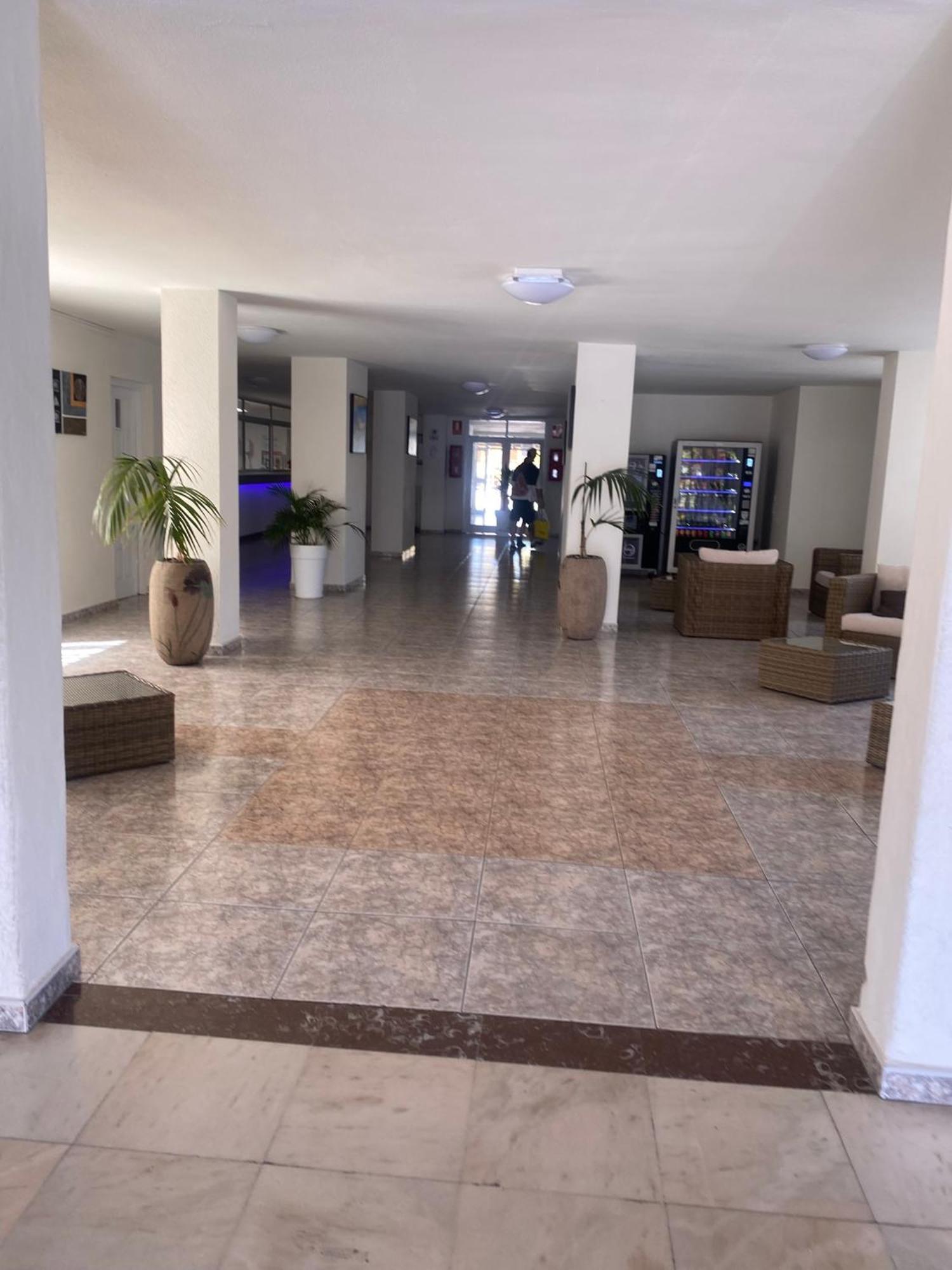 Torres Del Sol Edificio Appartement Playa de las Américas Buitenkant foto